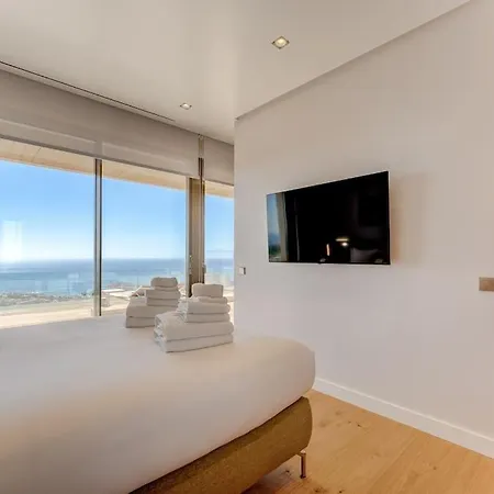 Serenity Heights - Luxury Concierge Services וילה אדחה
